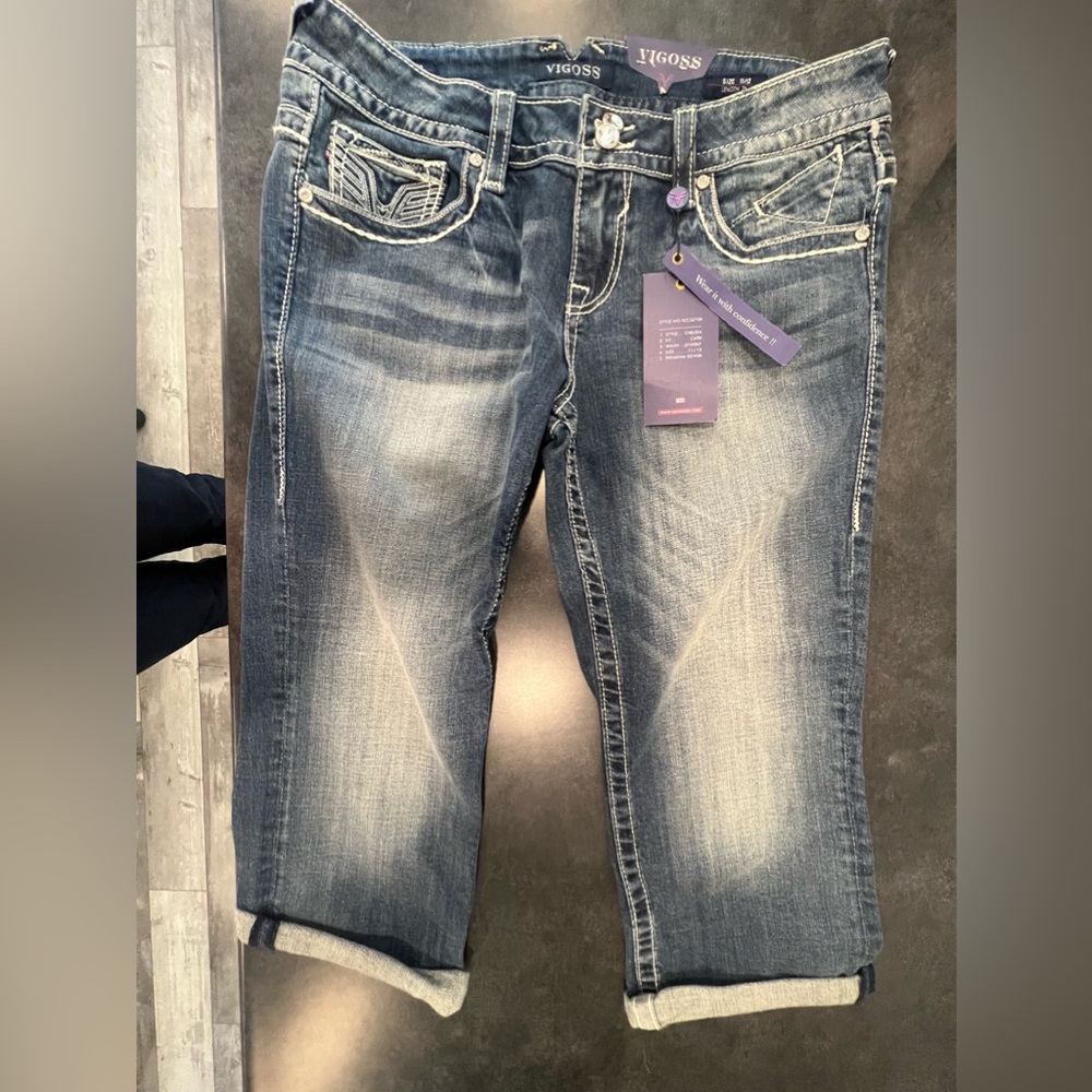 Vigoss capris NWT’s